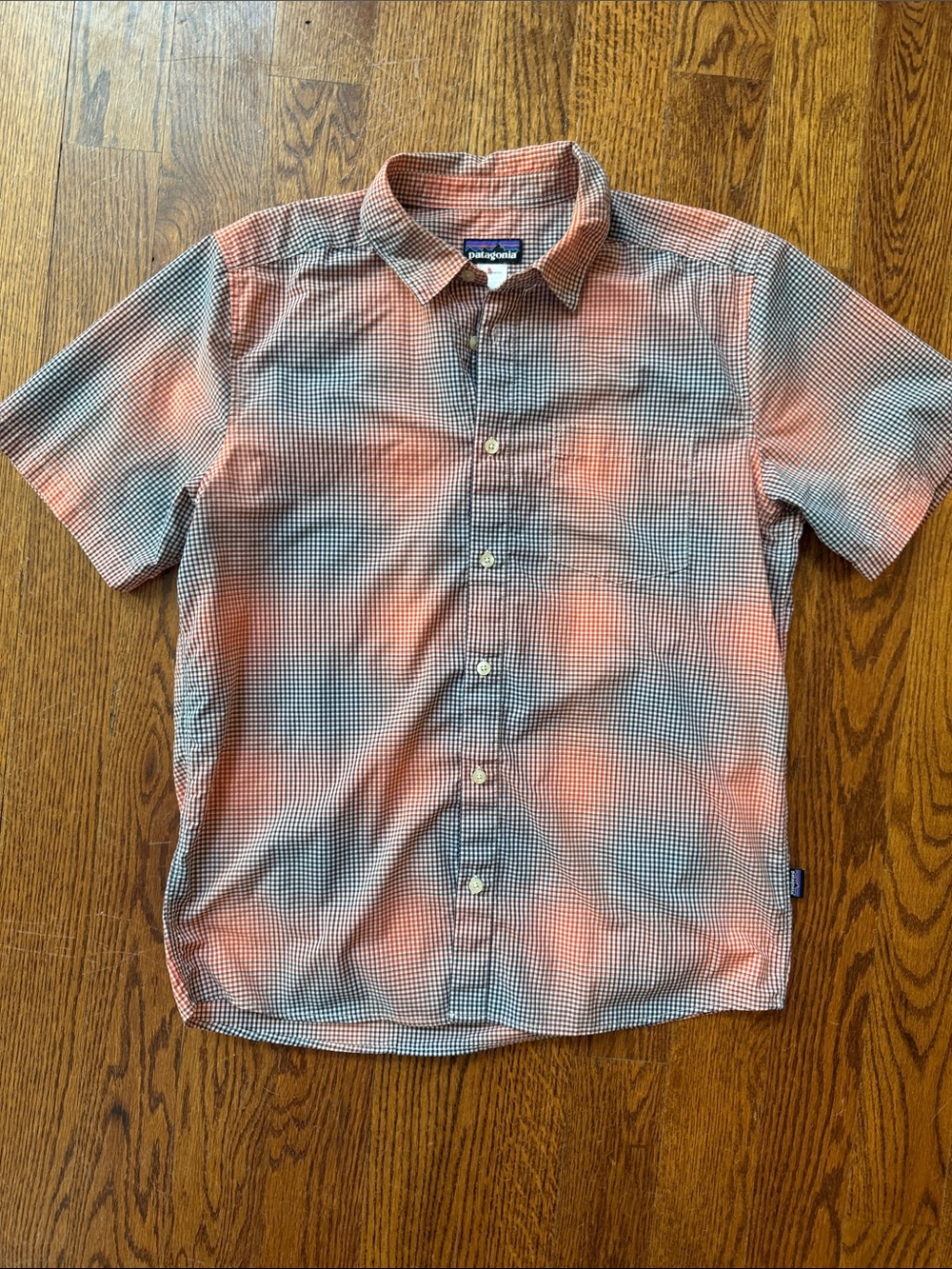 Patagonia Men’s Short-Sleeve Button-Down ombré Gingham shirt